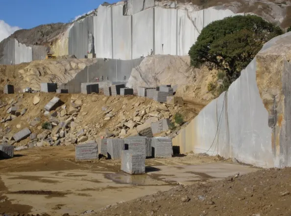 Rochas Ornamentais – Jazidas – Minas Gerais/BA 